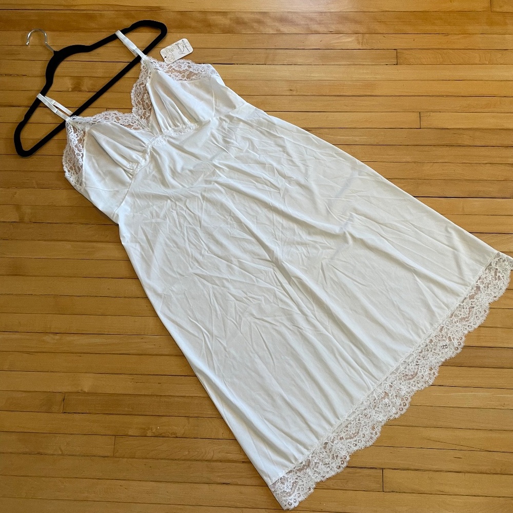 VANITY FAIR NWT Vintage Slip Dress Lingerie Lace Chiffon Midi Bridal Romantic